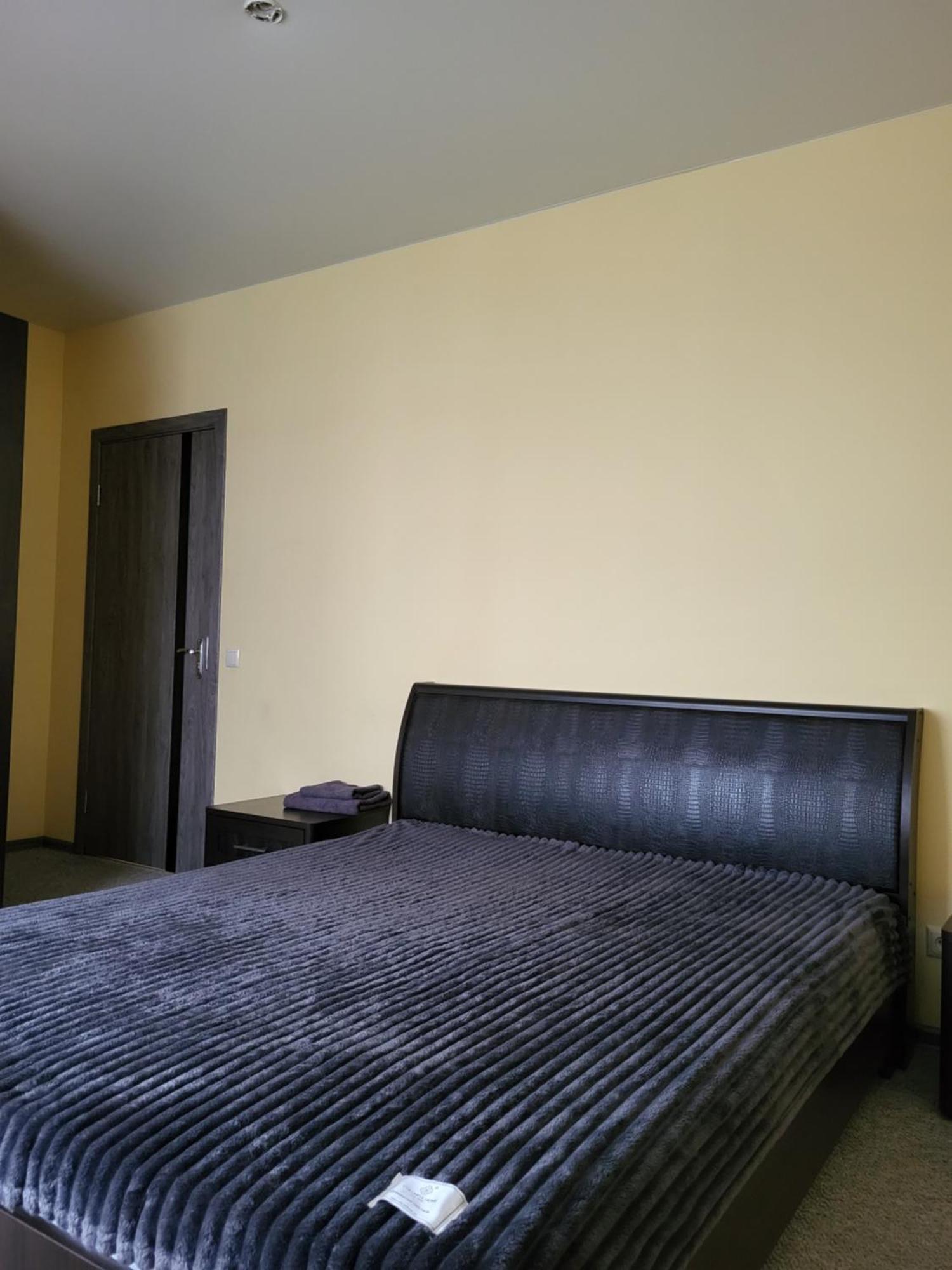 Амстердам Hotel Khmel'nyts'kyy Exterior photo